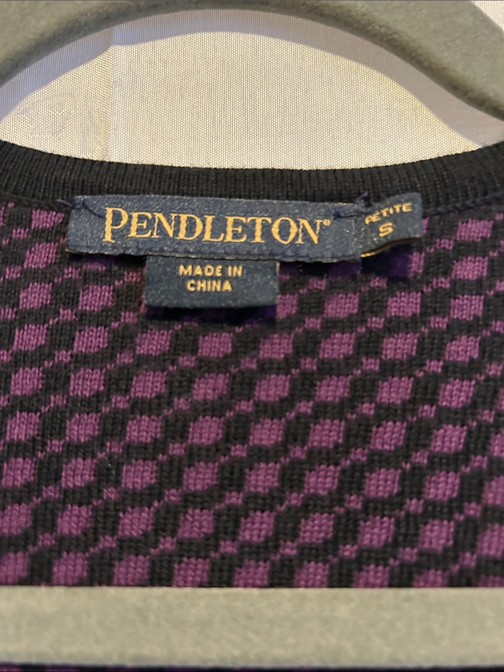 Pendleton Cardigan - Picture 4 of 5
